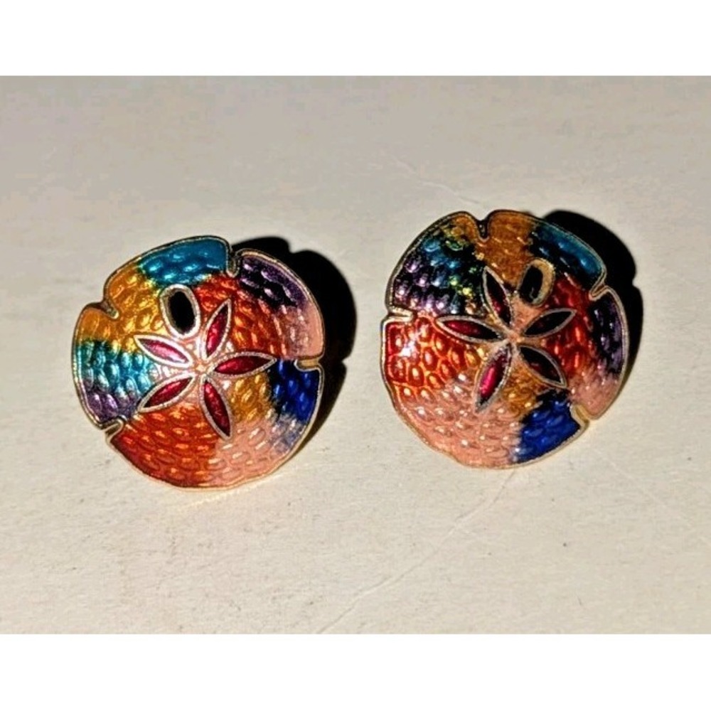 CLOISONNE SAND DOLLAR POST EARRINGS MULTICOLOR ENAMEL VINTAGE HTF BEACH OCEAN